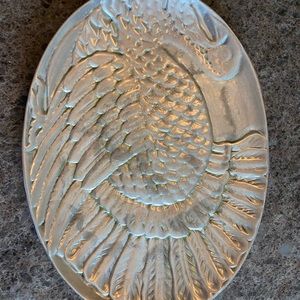 oval serving dish